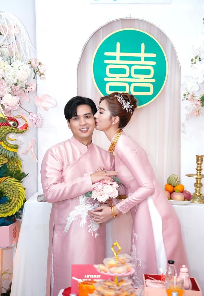 Hồ Quang Hiếu đọc lời hứa trước hôn nhân trong lễ ăn hỏi vợ kém 17 tuổi-7