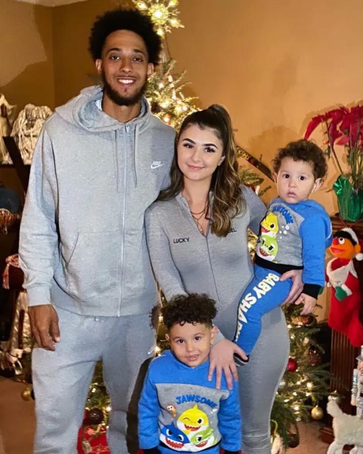 Người phụ nữ nghiện mang thai, cho thuê tử cung với giá gần 1 tỷ đồng-1