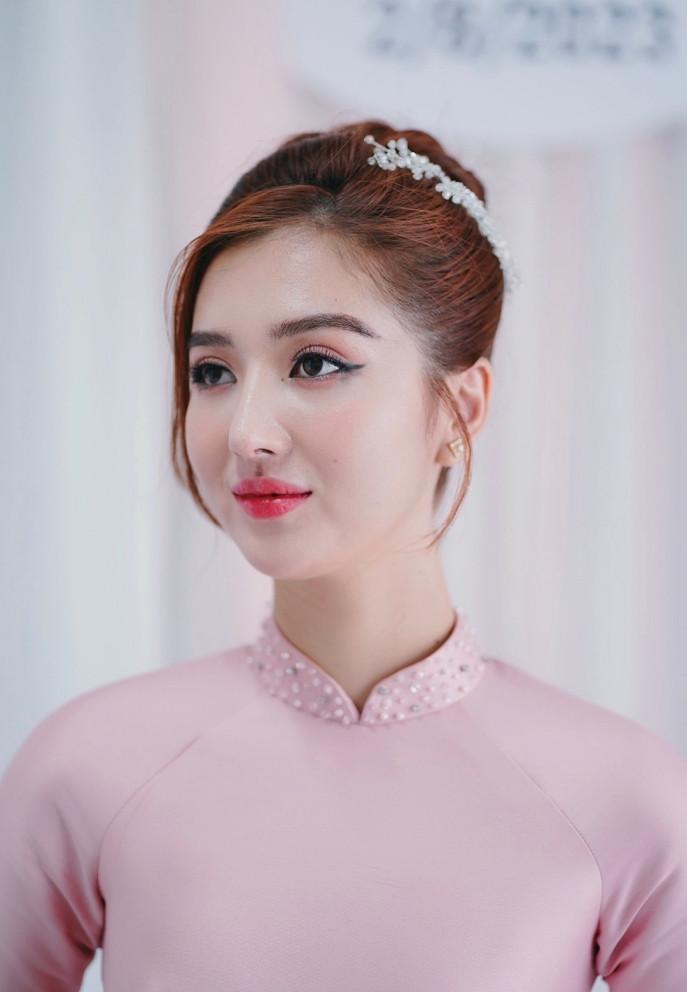 Hồ Quang Hiếu đọc lời hứa trước hôn nhân trong lễ ăn hỏi vợ kém 17 tuổi-11