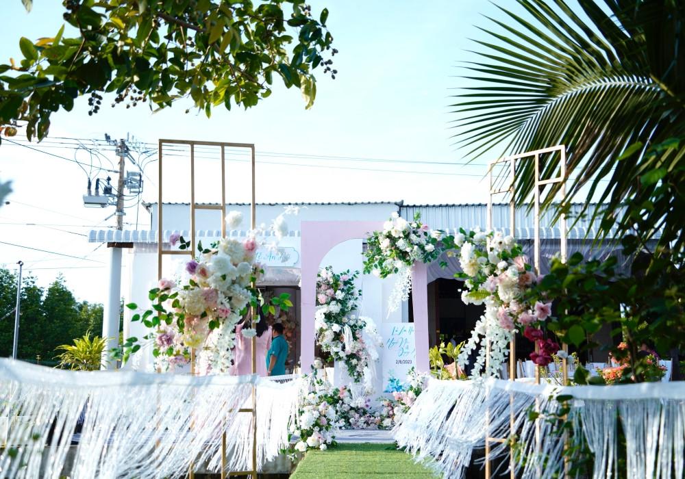 Hồ Quang Hiếu đọc lời hứa trước hôn nhân trong lễ ăn hỏi vợ kém 17 tuổi-13