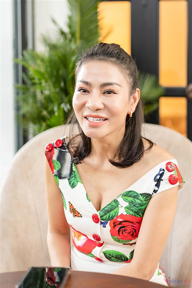 11 năm hôn nhân Thu Minh: Chồng Tây hãnh diện vợ, khuyến khích mặc sexy-3