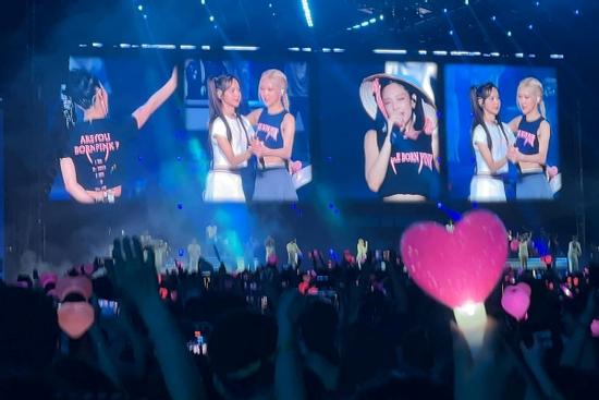 Trước 2 đêm diễn hơn 60.000 khán giả ở sân Mỹ Đình, BlackPink kiếm tiền thế nào?