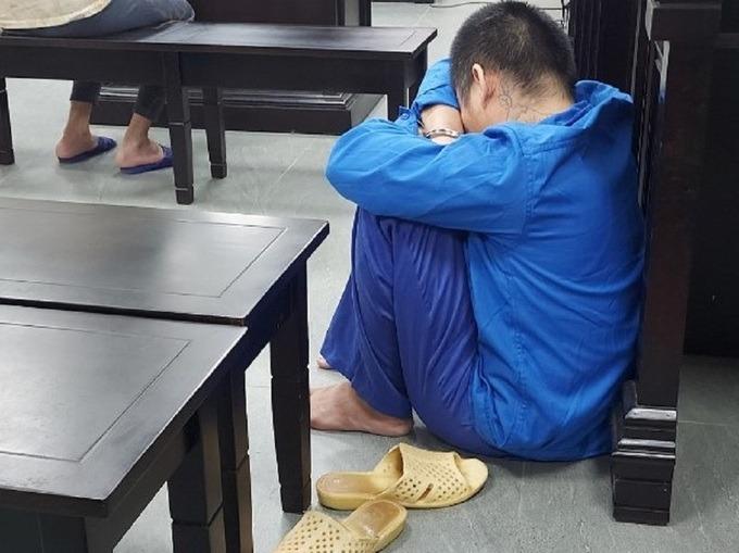 Buôn hơn 6kg ma túy, khi ra tòa kẻ đổ lỗi ma bảo làm người gục mặt khóc-1