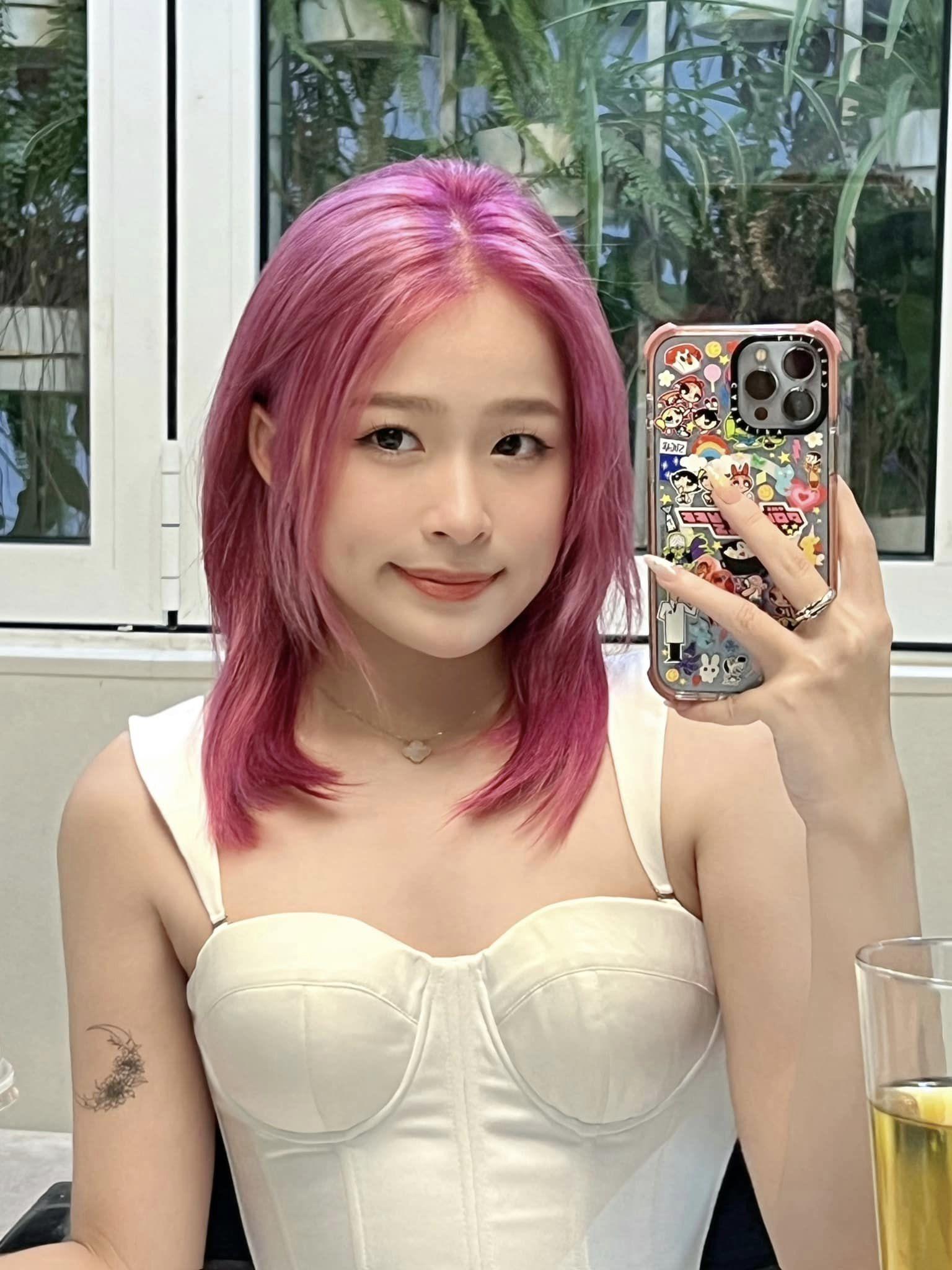 Bắt gặp Chao ở trung tâm thương mại, điều gì khiến dân mạng thốt lên cô đơn quá?-5