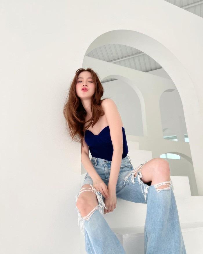 Trang phục khiến ngọc nữ Thái Lan Baifern Pimchanok diện hoài không chán-1