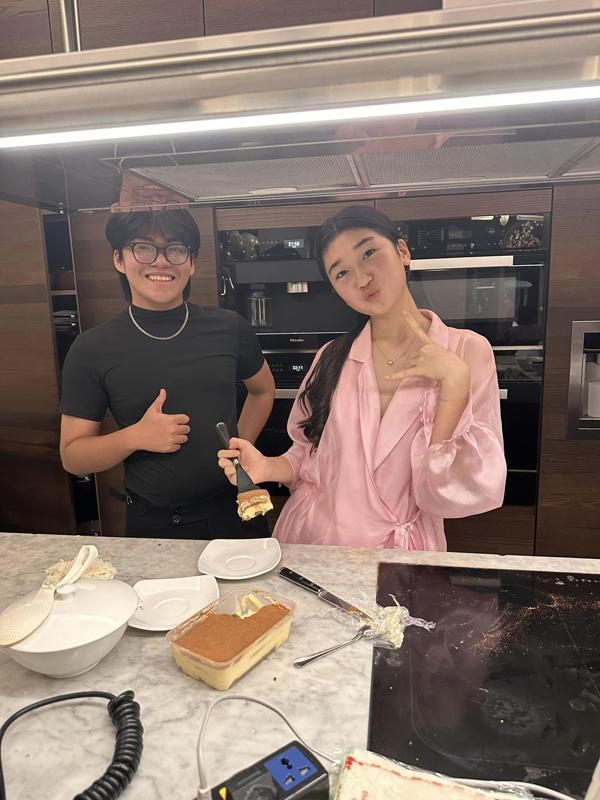 Con gái Hoa hậu Nguyễn Thị Huyền: Chiều cao gần vượt mẹ, nhan sắc gây chú ý-4