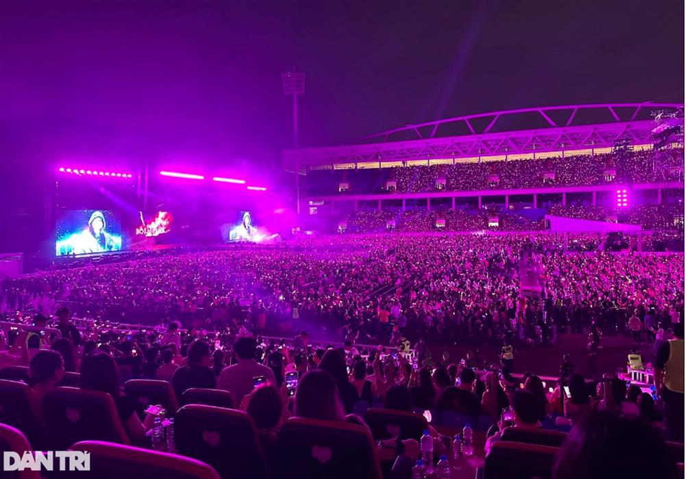 Show Blackpink vượt mốc 100 triệu USD doanh thu, Việt Nam mơ 30 năm nữa?-14