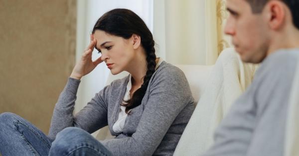 Hàng tháng chồng tôi vẫn đưa cho vợ cũ 15 triệu dù kinh tế đang khó khăn-1