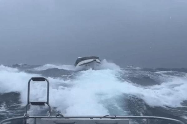 Trắng trợn ép du khách mua sắm, hướng dẫn viên nói du lịch là để vắt sữa người giàu-3