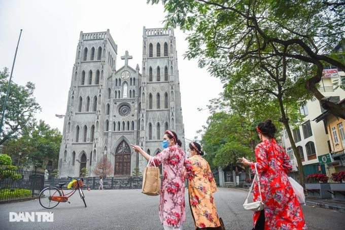 Những địa điểm cổ kính ở Hoàn Kiếm được khách Tây đặc biệt yêu thích-3