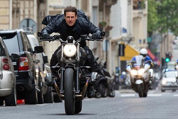 Tom Cruise 61 tuổi vẫn chạy tốt: Cả sự nghiệp dành để... miệt mài chạy-3