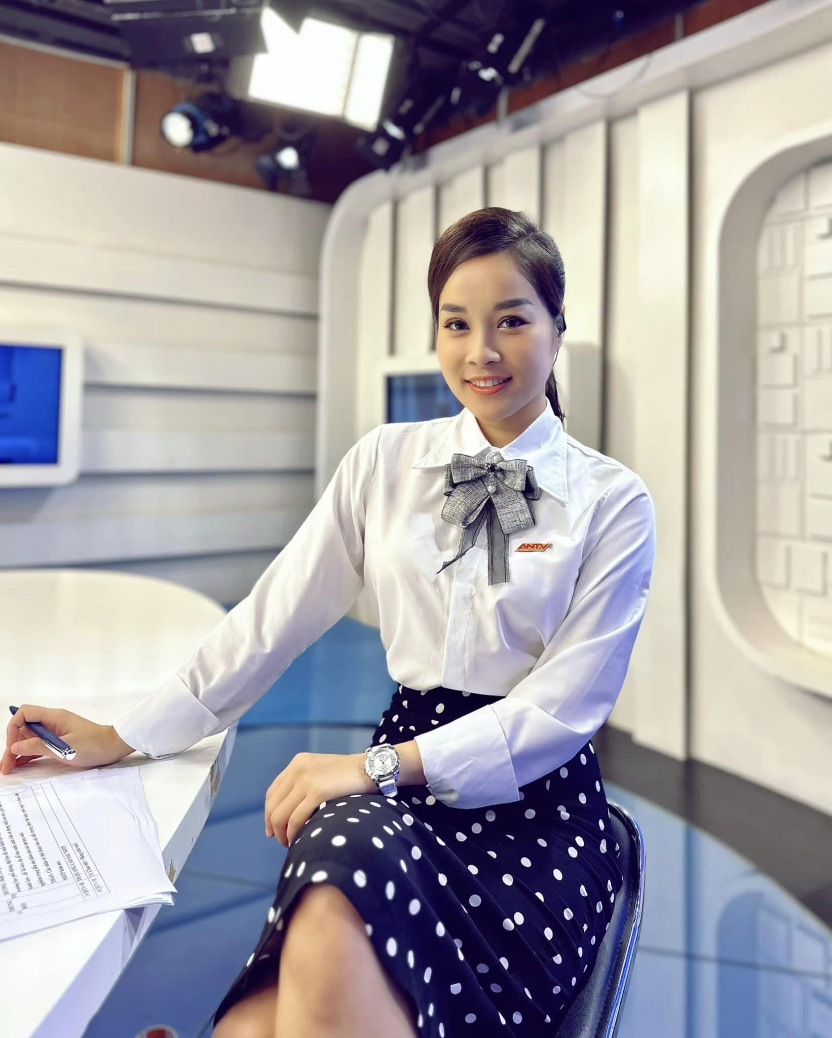 Nhan sắc của nữ diễn viên sau 20 năm đóng Nhật ký Vàng Anh-4