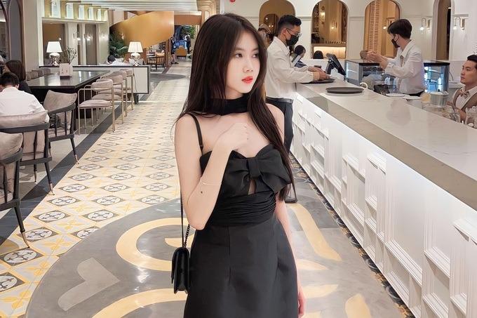 Sao nhí Bảo An ngày càng xinh đẹp, diện váy áo quyến rũ ở tuổi 17-3