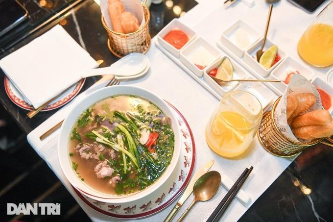 Cận cảnh bát phở 280.000 đồng khiến thành viên Blackpink húp đến giọt cuối-1