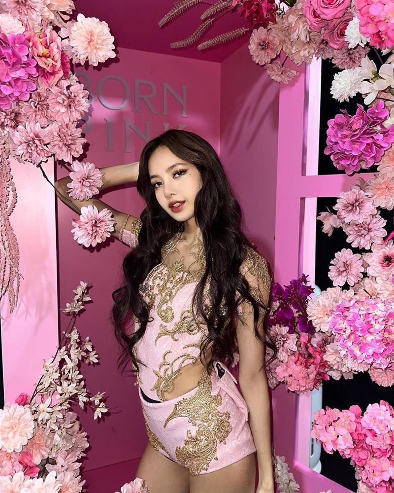 Lisa (BlackPink): ‘Cảm ơn Việt Nam’-5