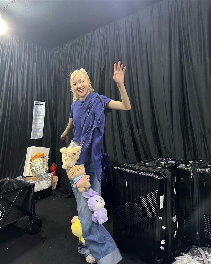 Lisa (BlackPink): ‘Cảm ơn Việt Nam’-10