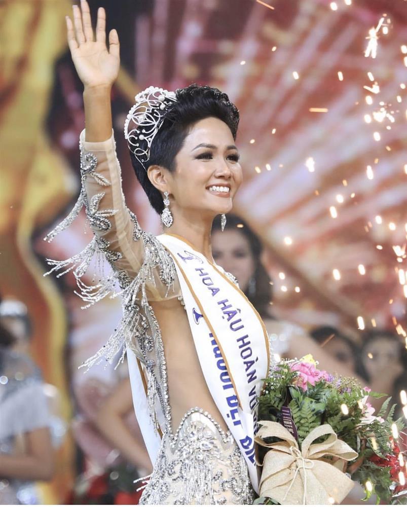 Fan sắc đẹp gọi tên HHen Nie, nhắc nhở Ý Nhi học hỏi đàn chị-1