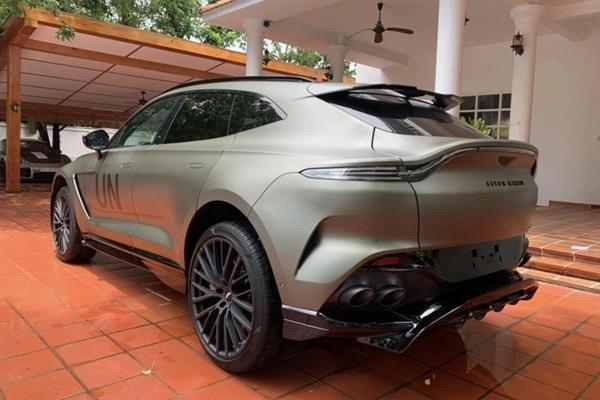 Ông Đặng Lê Nguyên Vũ mua liền lúc 3 siêu xe, tổng giá trị hơn 45 tỷ đồng-1