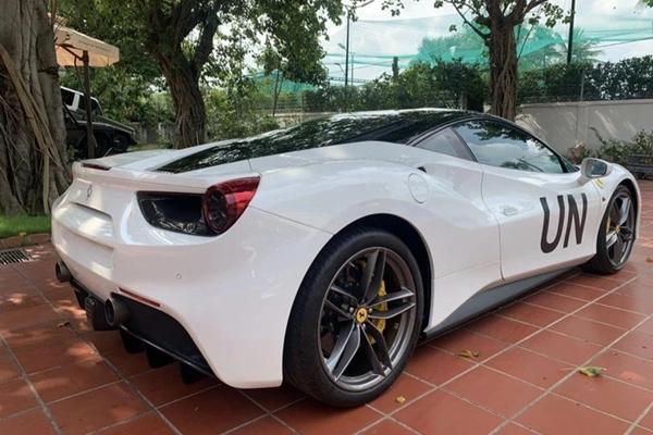 Ông Đặng Lê Nguyên Vũ mua liền lúc 3 siêu xe, tổng giá trị hơn 45 tỷ đồng-3