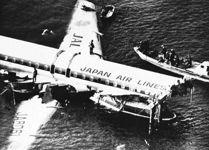 Vụ tai nạn hàng không thảm khốc nhất lịch sử: Sai 1 lỗi kỹ thuật, máy bay khiến 520 người người tử vong-6
