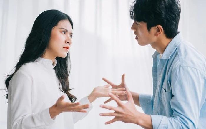 Vừa hết tuần trăng mật, chồng hùng hổ đòi ly hôn vì 1 câu vô ý-1