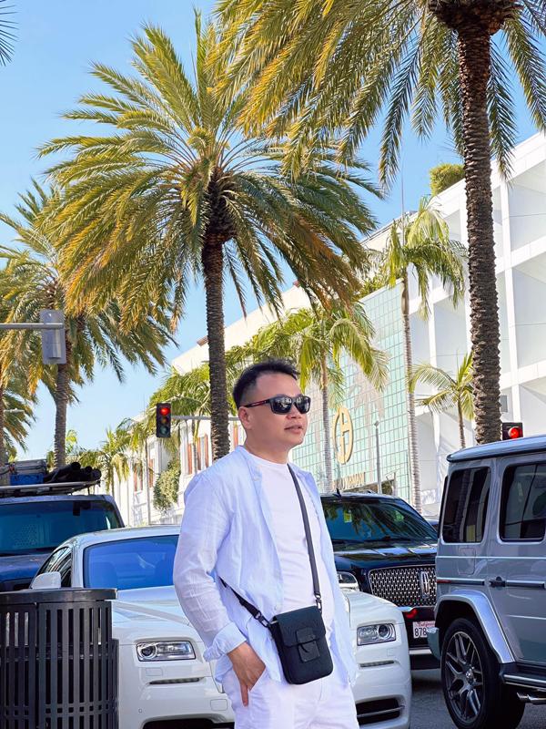 Phương Oanh - Shark Bình sau đám hỏi hoành tráng: Chú rể hack tuổi, cô dâu eo thon đáp trả tin đồn bầu bí-4