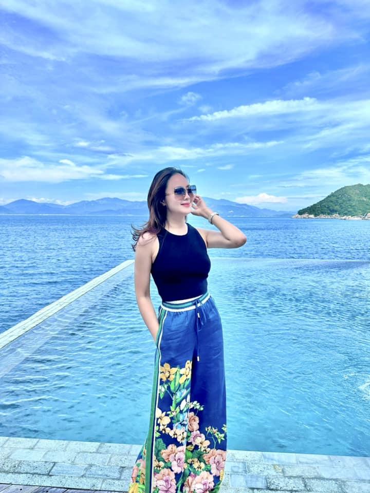 Hồng Diễm rũ bỏ vẻ kín đáo, ngày càng gợi cảm hút hồn-6