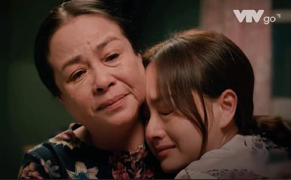 Mẹ chồng Tây của Lan Phương: Hiền lành, chịu khó, giúp con dâu từ việc rửa bát-1