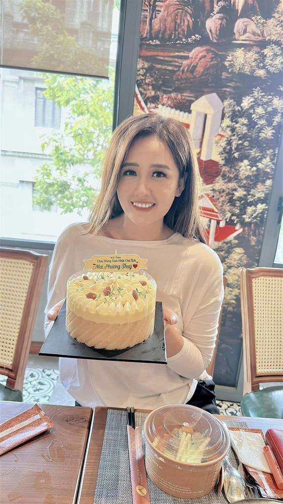 Mai Phương Thúy khi chạm mốc 71 kg-11