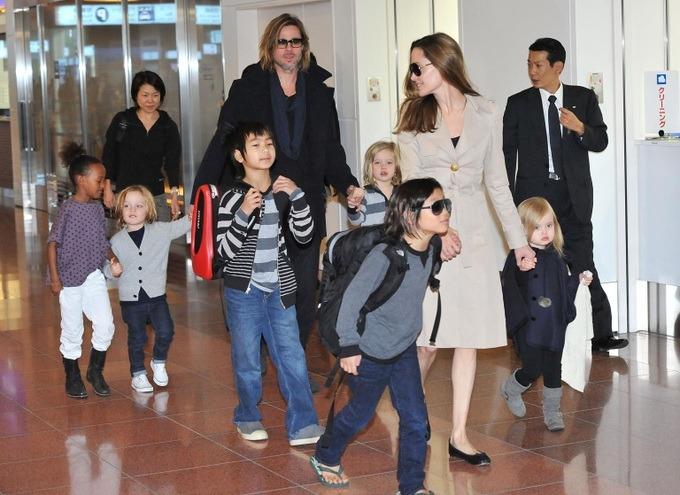 Angelina Jolie sẽ làm khổ Brad Pitt đến khi các con đủ 18 tuổi?-2