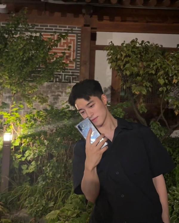 Sao nhí nam thần nổi tiếng của Vườn Sao Băng nhan sắc ngỡ ngàng hậu xuất ngũ-4