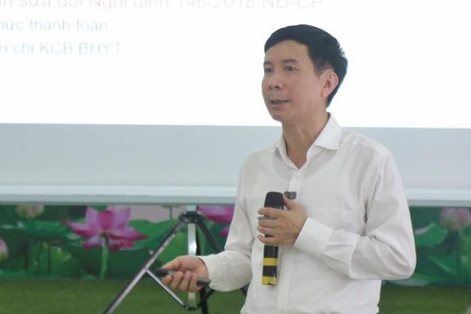 5 tháng sinh con 2 lần, 1 năm lĩnh 11.000 viên thuốc: Đốt tiền bảo hiểm!-4