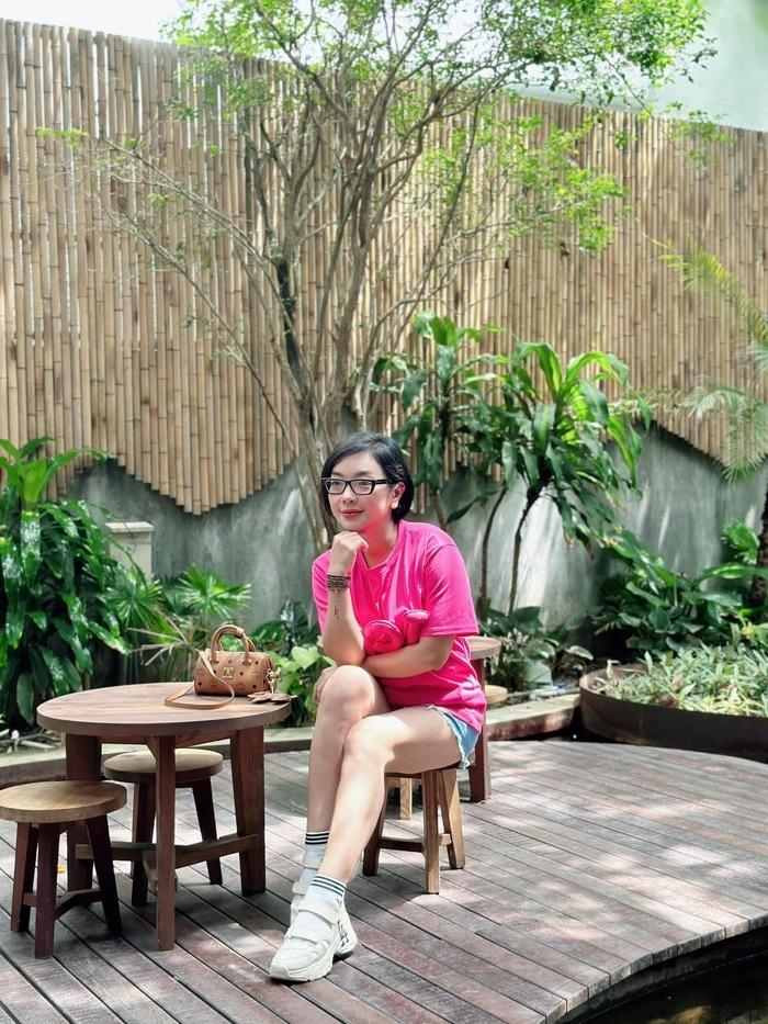 Nhan sắc tuổi 41 của ca sĩ được phong NSƯT trẻ nhất nhì Việt Nam, lấy chồng Pakistan-4