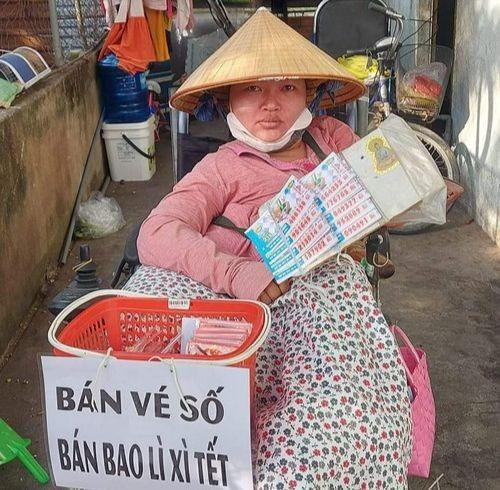 Chuyện diễn viên Việt Trinh và người phụ nữ khuyết tật-1