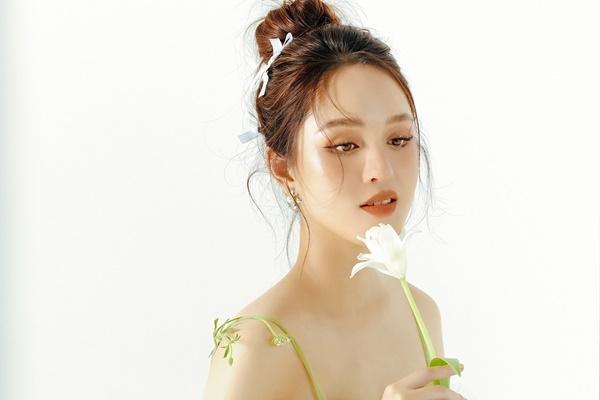 Nhan sắc Á hậu Hoàng Anh sau khi giảm 22kg-10