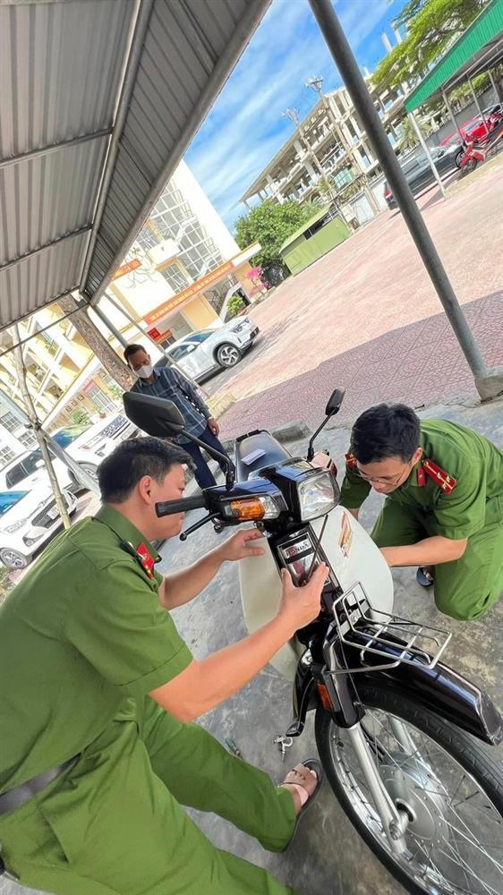 Tình tiết mới vụ 2 người cùng khẳng định là chủ nhân biển số xe tứ quý 8888-2