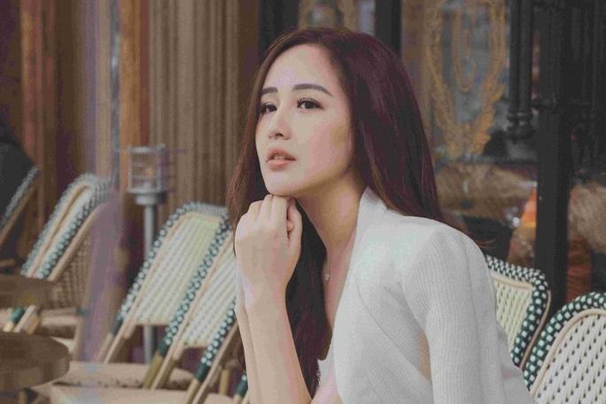 Nhan sắc Mai Phương Thuý thay đổi thế nào sau 17 năm đăng quang Hoa hậu?-18