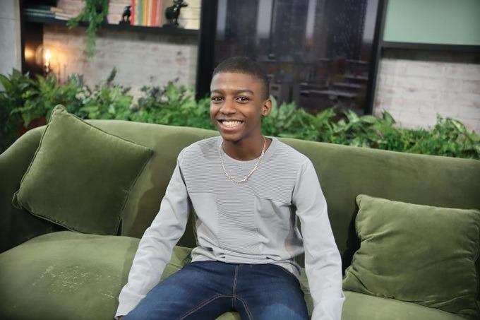 4 triệu phú nhỏ tuổi ở Anh, đăng bài trên mạng kiếm ngay nửa tỷ đồng-3