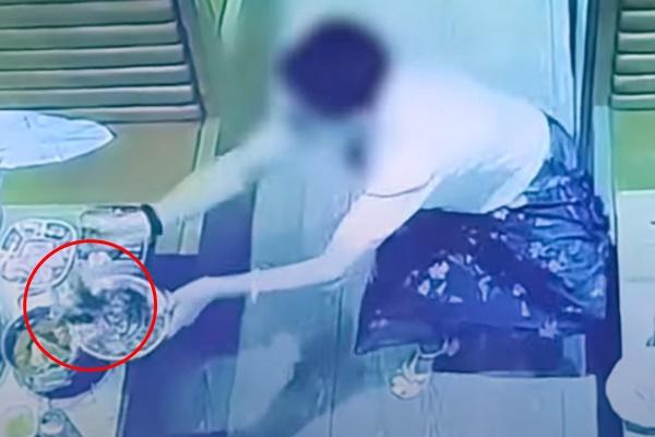 Gọi 600 đĩa thịt khi đi ăn buffet, hành động sau đó của 5 thực khách gây chú ý-2