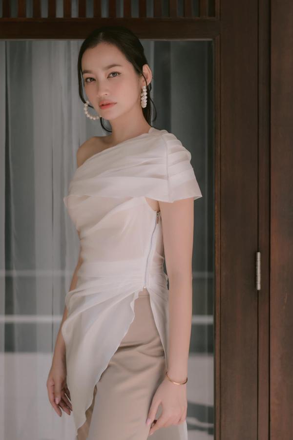 Bài tập bụng cực hiệu quả giúp Trương Tri Trúc Diễm có đường rãnh hấp dẫn-7