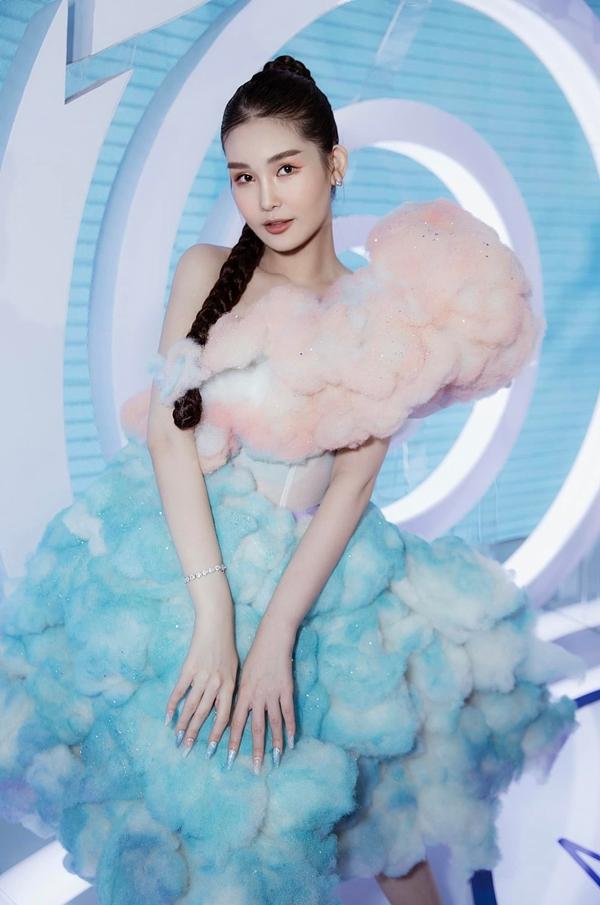 Dàn mỹ nhân Việt lên đồ làm giảng viên khác biệt thế nào?-5