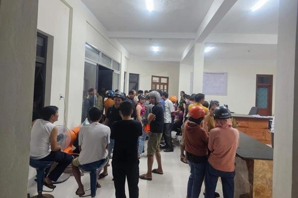 Vụ dân vây trụ sở vì bị lấy thông tin cá nhân: Bưu điện nhận trách nhiệm-2