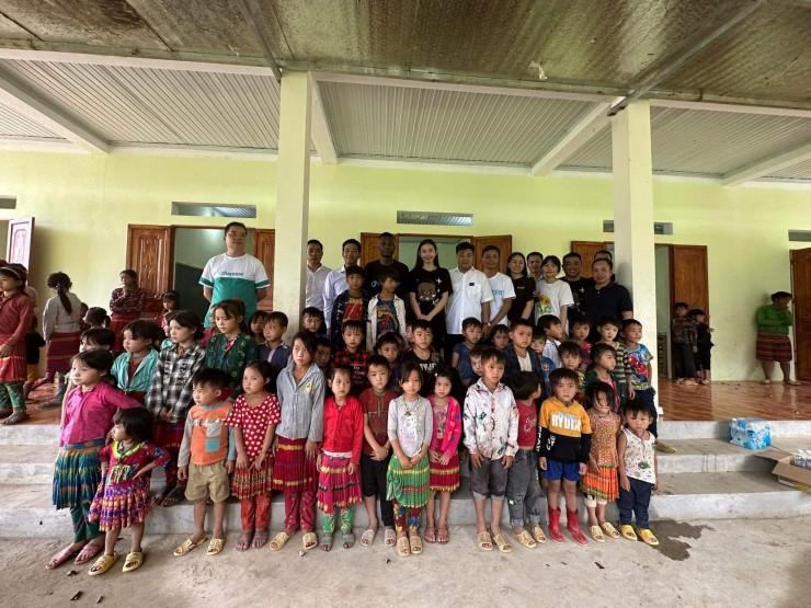 Quang Linh Vlogs công khai chi phí khủng dự án điểm trường ở Hà Giang-3