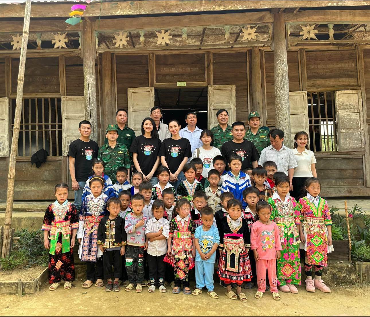 Quang Linh Vlogs công khai chi phí khủng dự án điểm trường ở Hà Giang-6