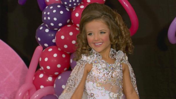 Hoa hậu nhí đình đám nước Mỹ một thời có vẻ ngoài ra sao sau 12 năm?-2