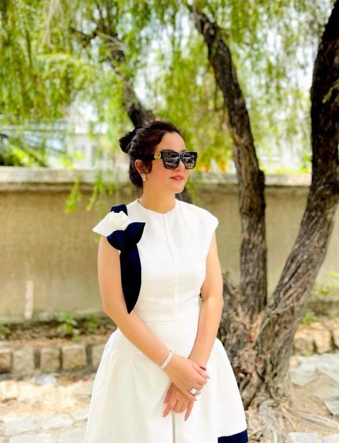 Nghệ sĩ hài Thúy Nga tuổi 47: Nhan sắc trẻ trung, bình yên sau sóng gió-2