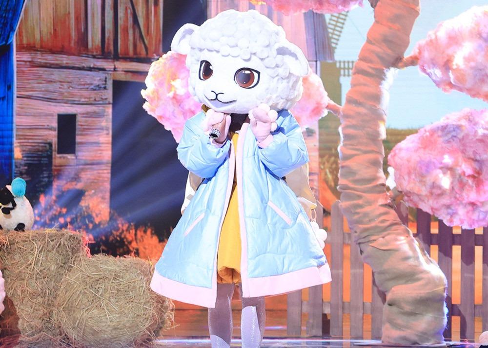 Khán giả bức xúc vì ‘Ca Sĩ Mặt Nạ’ mùa 2 cắt ghép vô lý-5