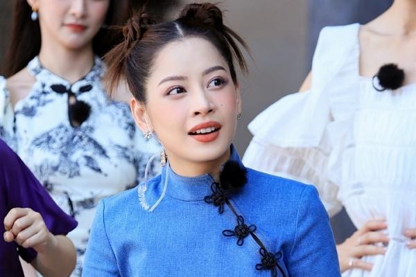 Chi Pu ngồi cạnh Jessica xem hoà nhạc của Amber Liu-6