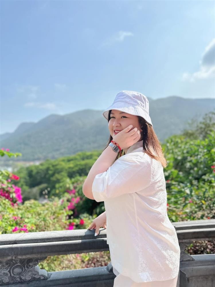 Nữ diễn viên 100 ký chuyên đóng vai xấu tính, ham ăn trên phim Việt-8