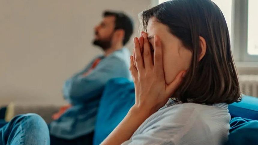 4 dấu hiệu cảnh báo anh ấy đang có hành vi gian dối-2